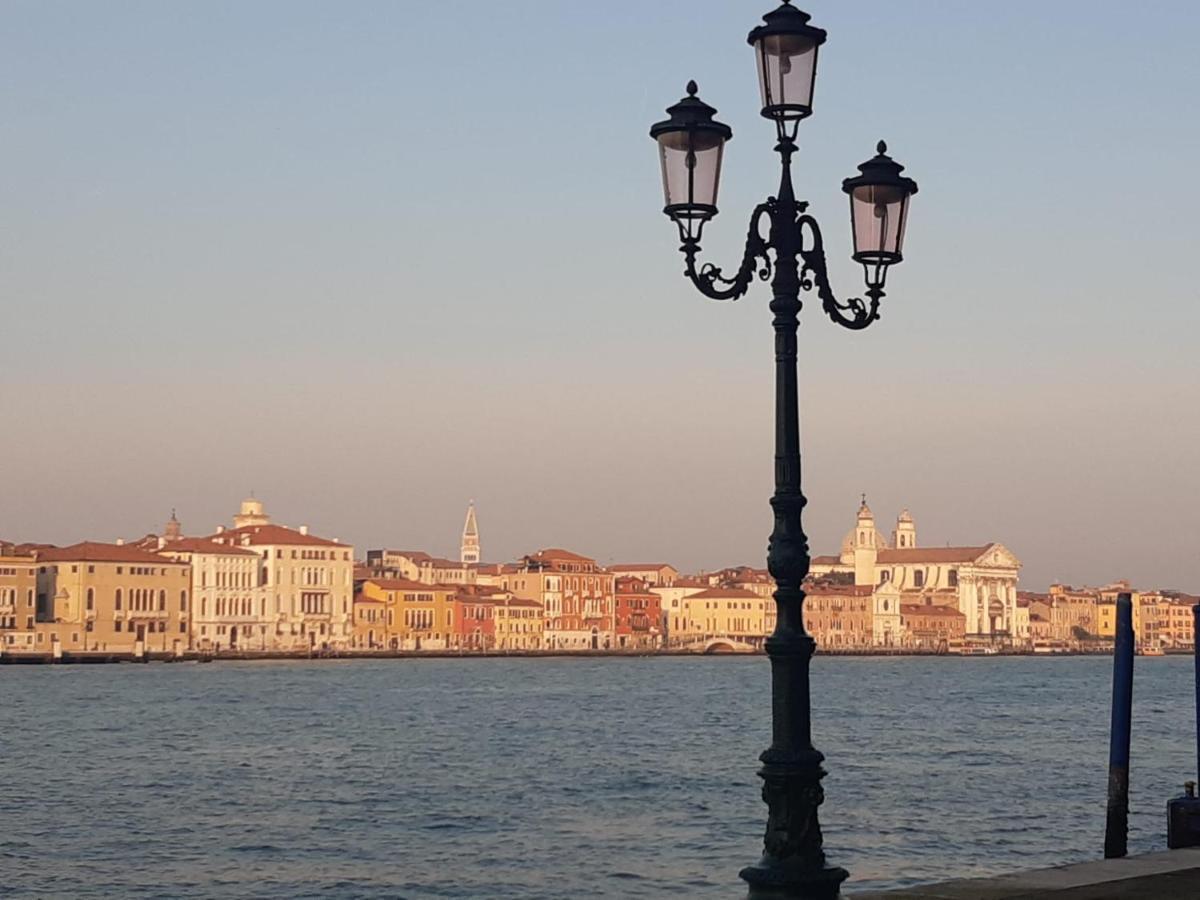ヴェネツィアGiudecca Molino Stuckyアパートメント エクステリア 写真